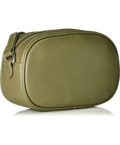 Shoulder Bag Green (Verde) $46.20 Shoulder Bags