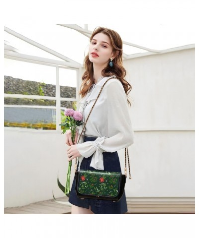 Green Christmas Pattern Design Stylish Leather Clamshell Crossbody Handbag with Detachable Adjustable shoulder strap $20.79 C...